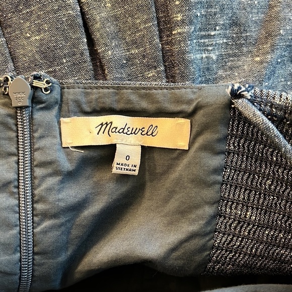 𝅺MADEWELL chambray size 0 dress - Picture 4 of 6